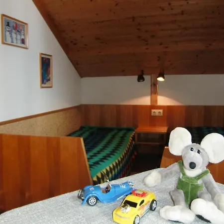 Zimmer Und Ferienwohnungen 