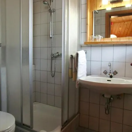 Zimmer Und Ferienwohnungen 